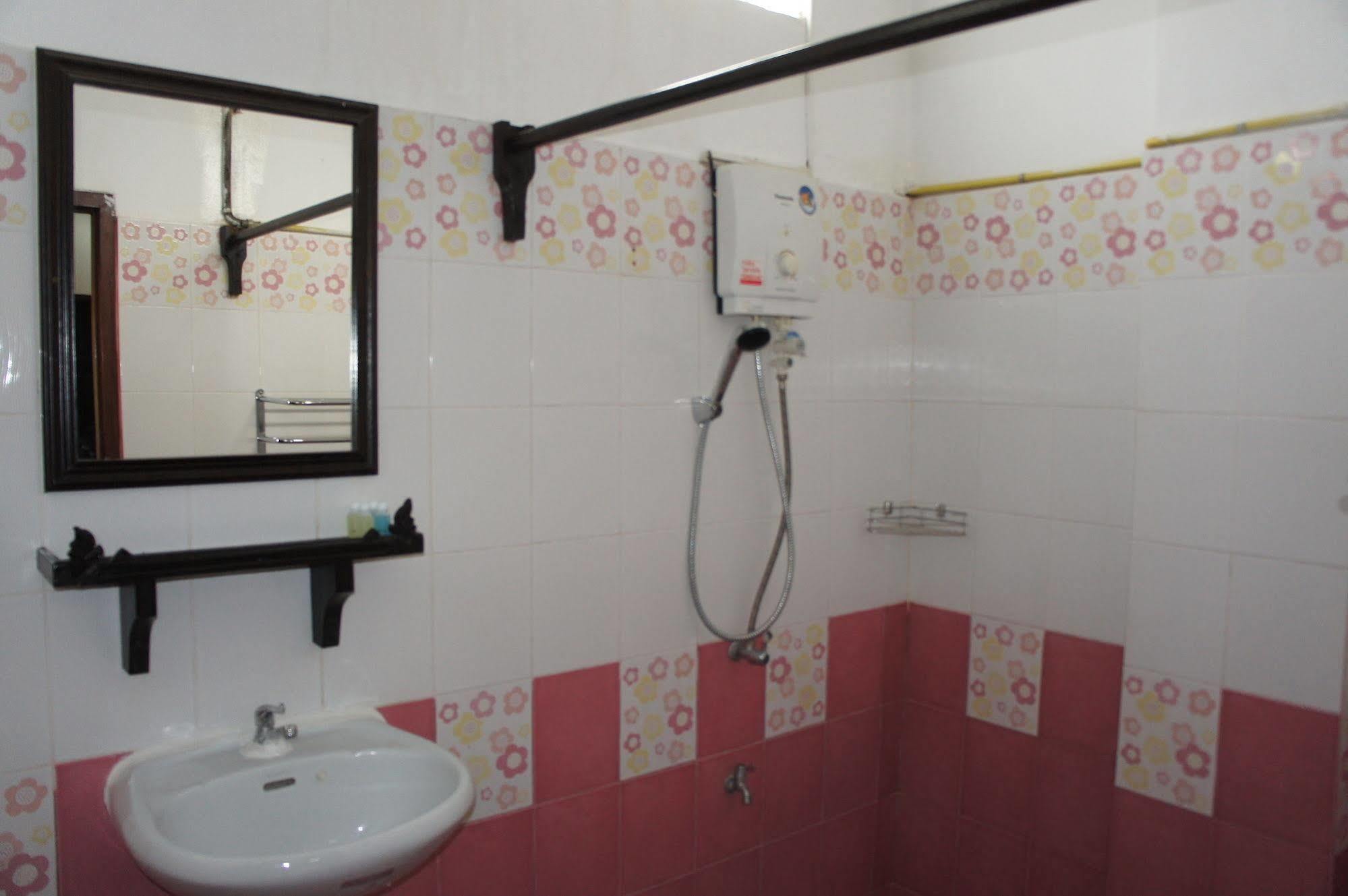 Suksavanh River 2 Hotel Ban Nongdouang 外观 照片