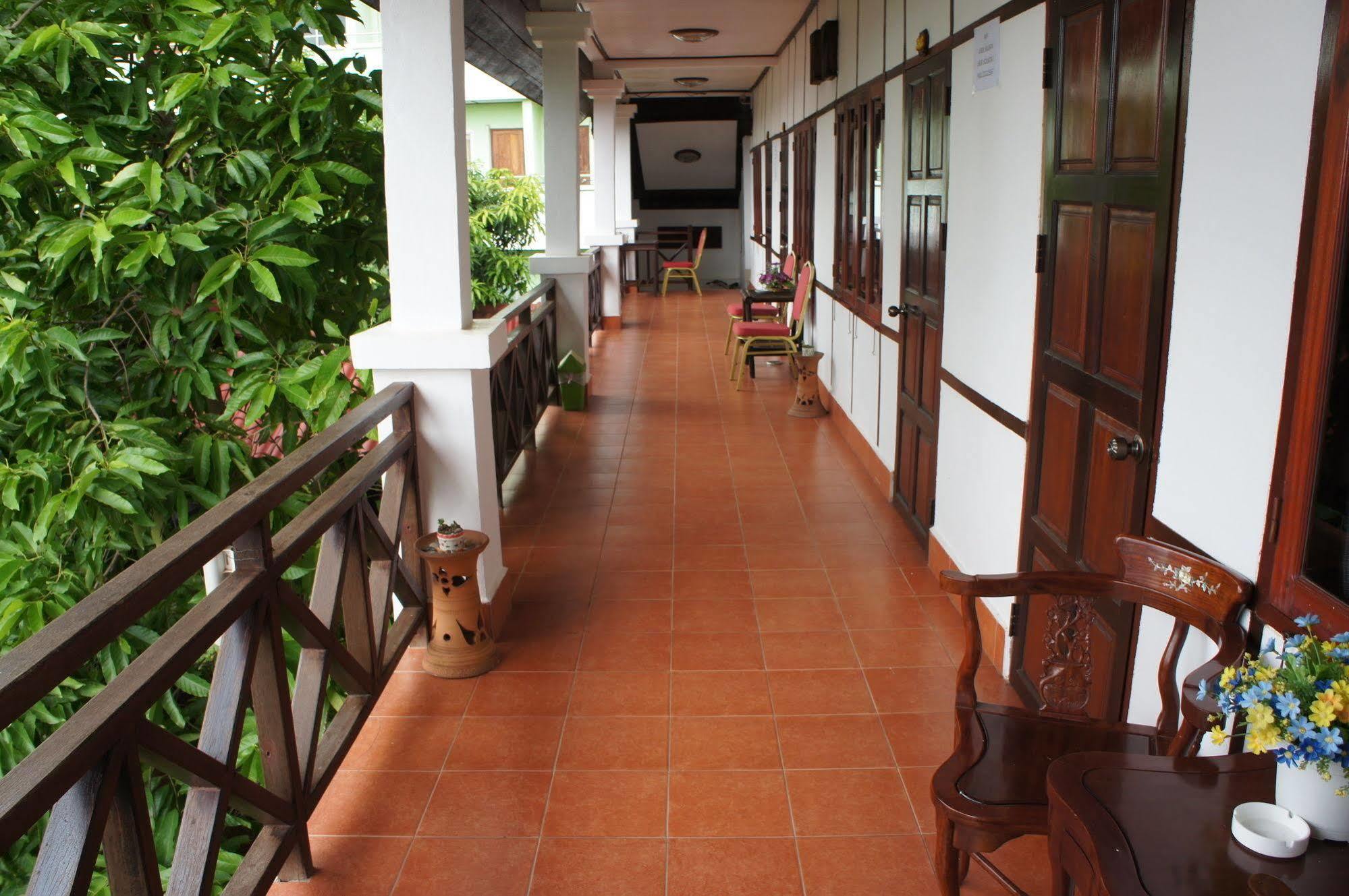 Suksavanh River 2 Hotel Ban Nongdouang 外观 照片